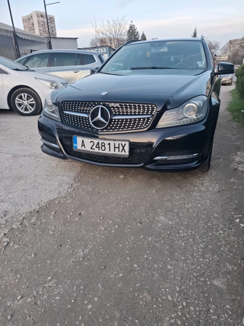 Mercedes-Benz C 200, снимка 1 - Автомобили и джипове - 49454771