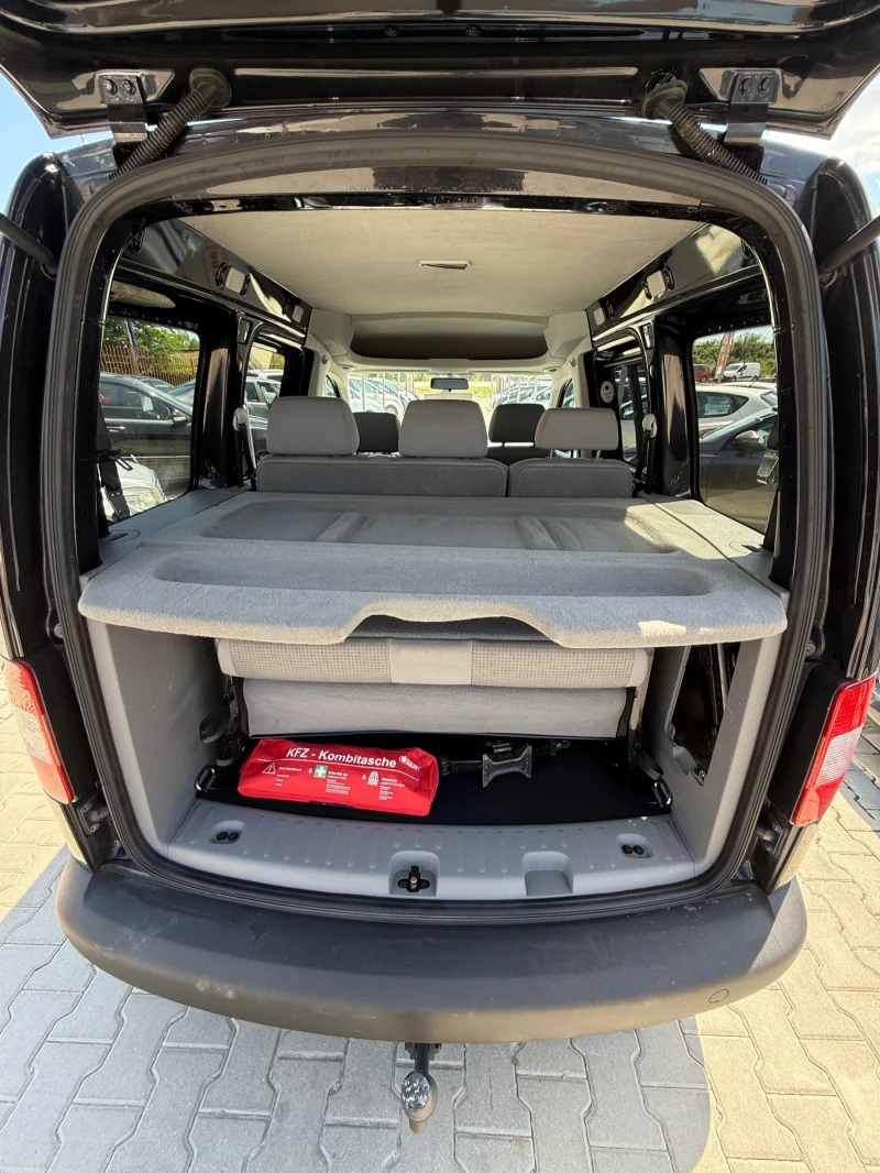 VW Caddy 1.6* Нов внос* Клима* 7места* Бартер* , снимка 9 - Автомобили и джипове - 50546616