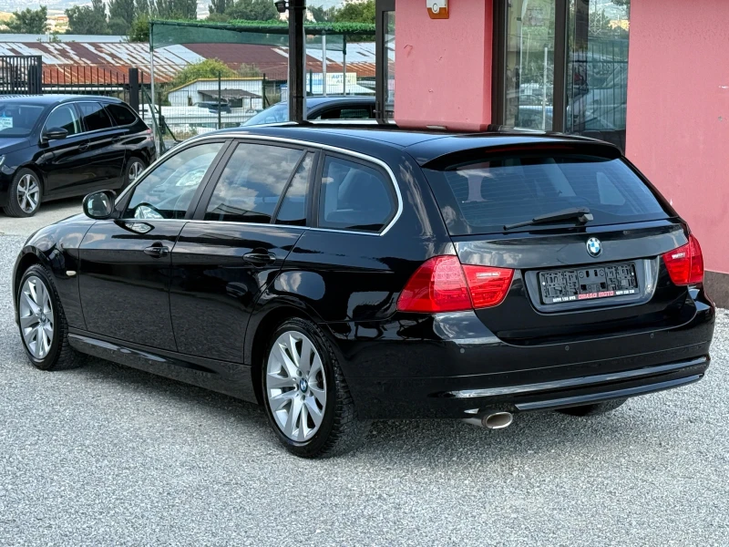 BMW 320 D * Автоматик* Климатроник, 232 000км! Уникат!, снимка 4 - Автомобили и джипове - 51483747