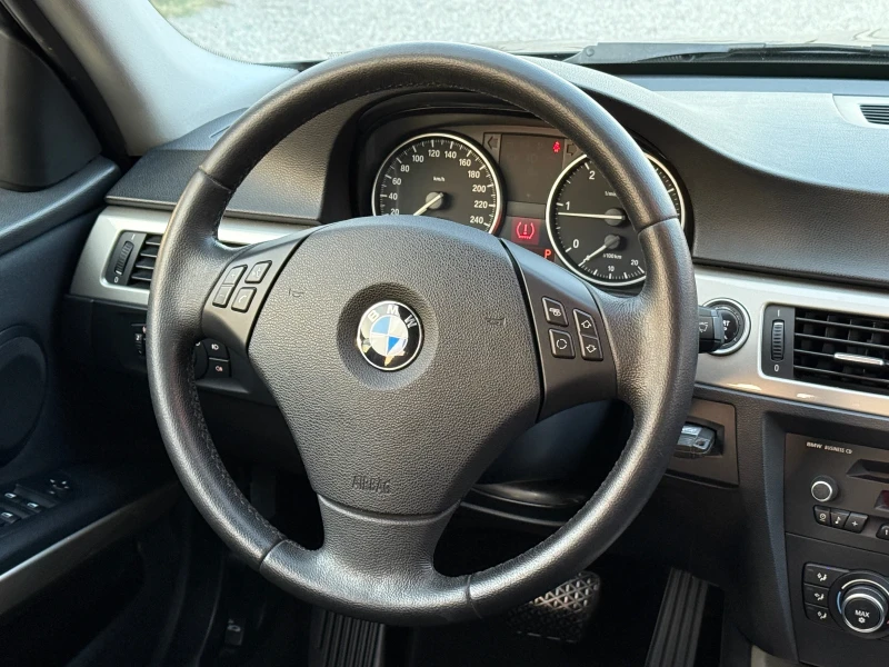 BMW 320 D * Автоматик* Климатроник, 232 000км! Уникат!, снимка 9 - Автомобили и джипове - 51483747