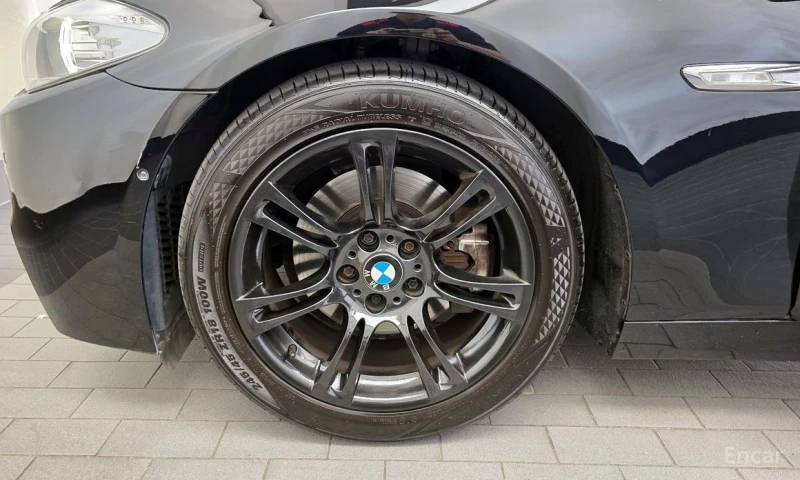 BMW 528, снимка 5 - Автомобили и джипове - 52322731