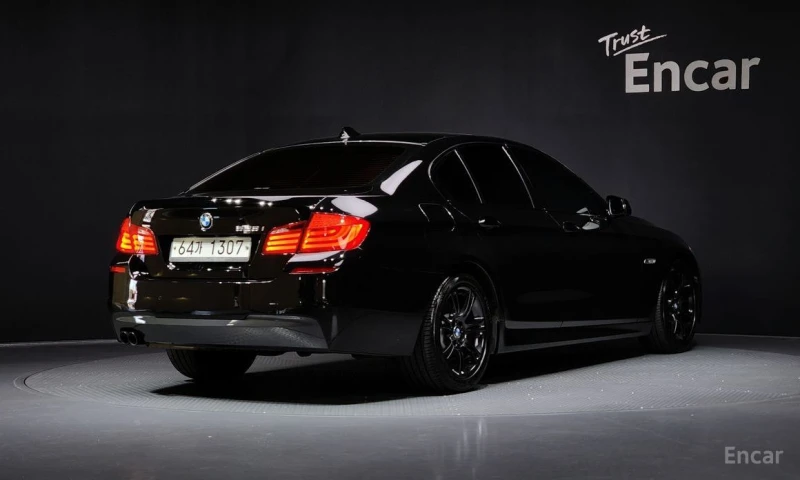 BMW 528, снимка 2 - Автомобили и джипове - 52322731