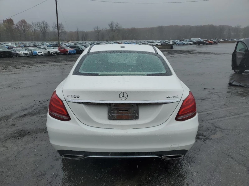 Mercedes-Benz C 300 4MATIC * NAVI * LED * CAMERA * BURMESTER * ПОДГРЕВ, снимка 6 - Автомобили и джипове - 52494838