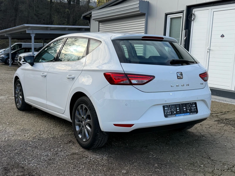Seat Leon 1.6TDI* TOP* LED* NAVI* KOJA* , снимка 4 - Автомобили и джипове - 52712007