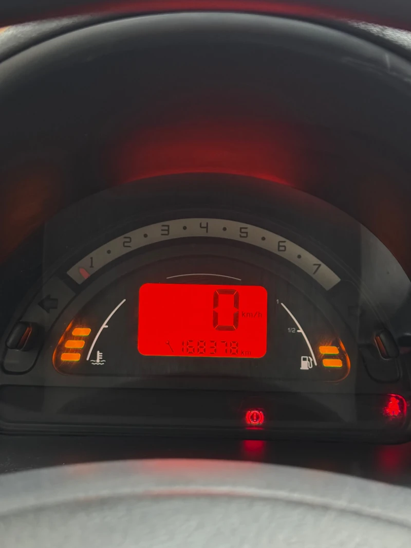 Citroen C3, снимка 6 - Автомобили и джипове - 52885294