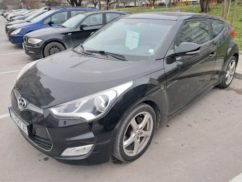 Hyundai Veloster  2012