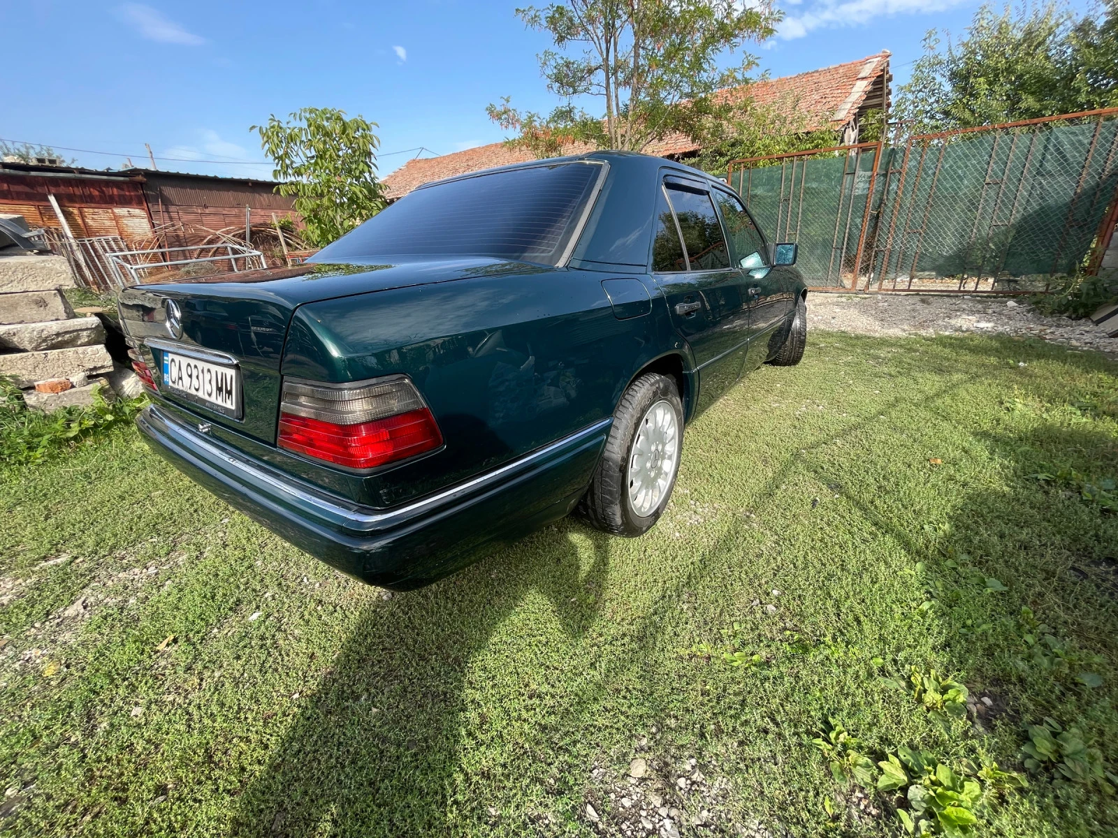 Mercedes-Benz 124 300D - изображение 6