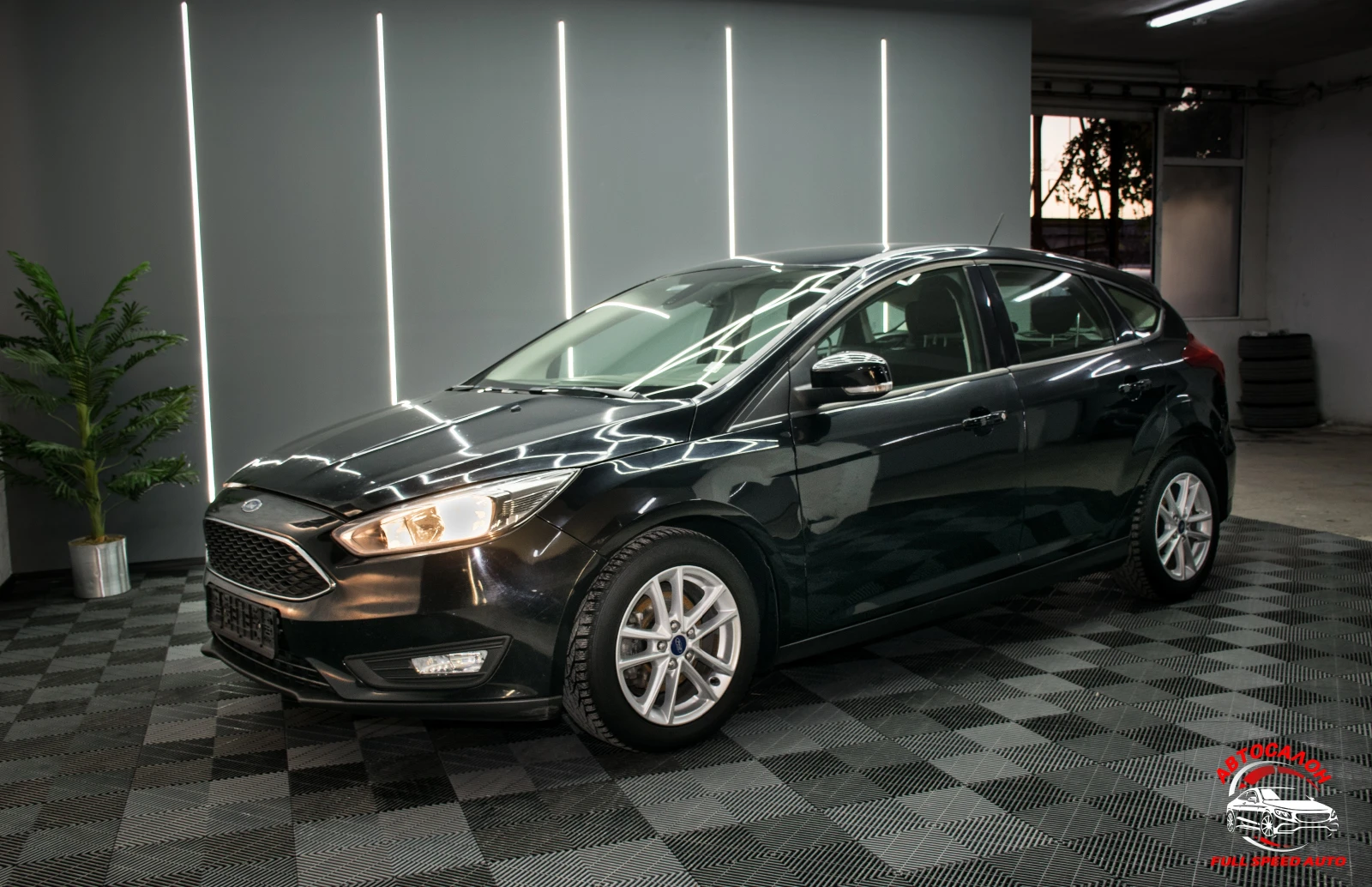 Ford Focus 1.0 ECO BOOST - изображение 2