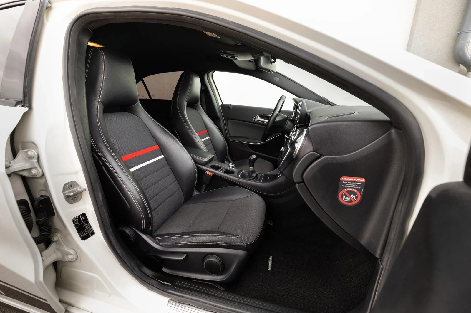 Mercedes-Benz A 180 | Mobile.bg — изображение 12
