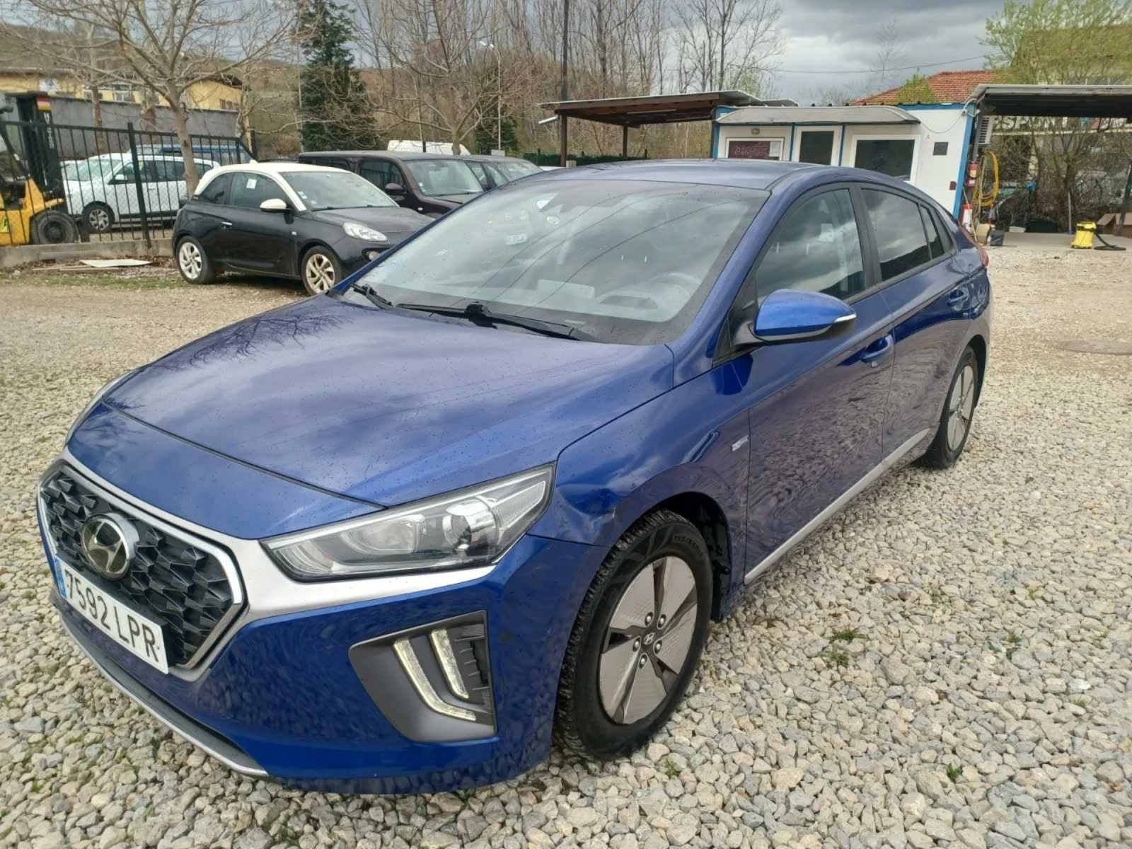 Hyundai Ioniq 1.6hybride | Mobile.bg — изображение 1