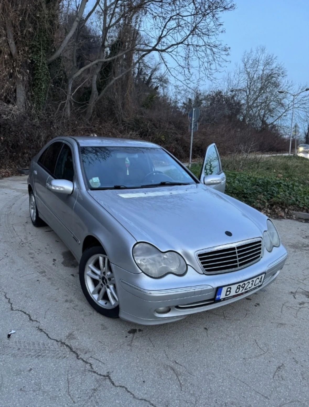 Mercedes-Benz C 270 Avangard - изображение 2