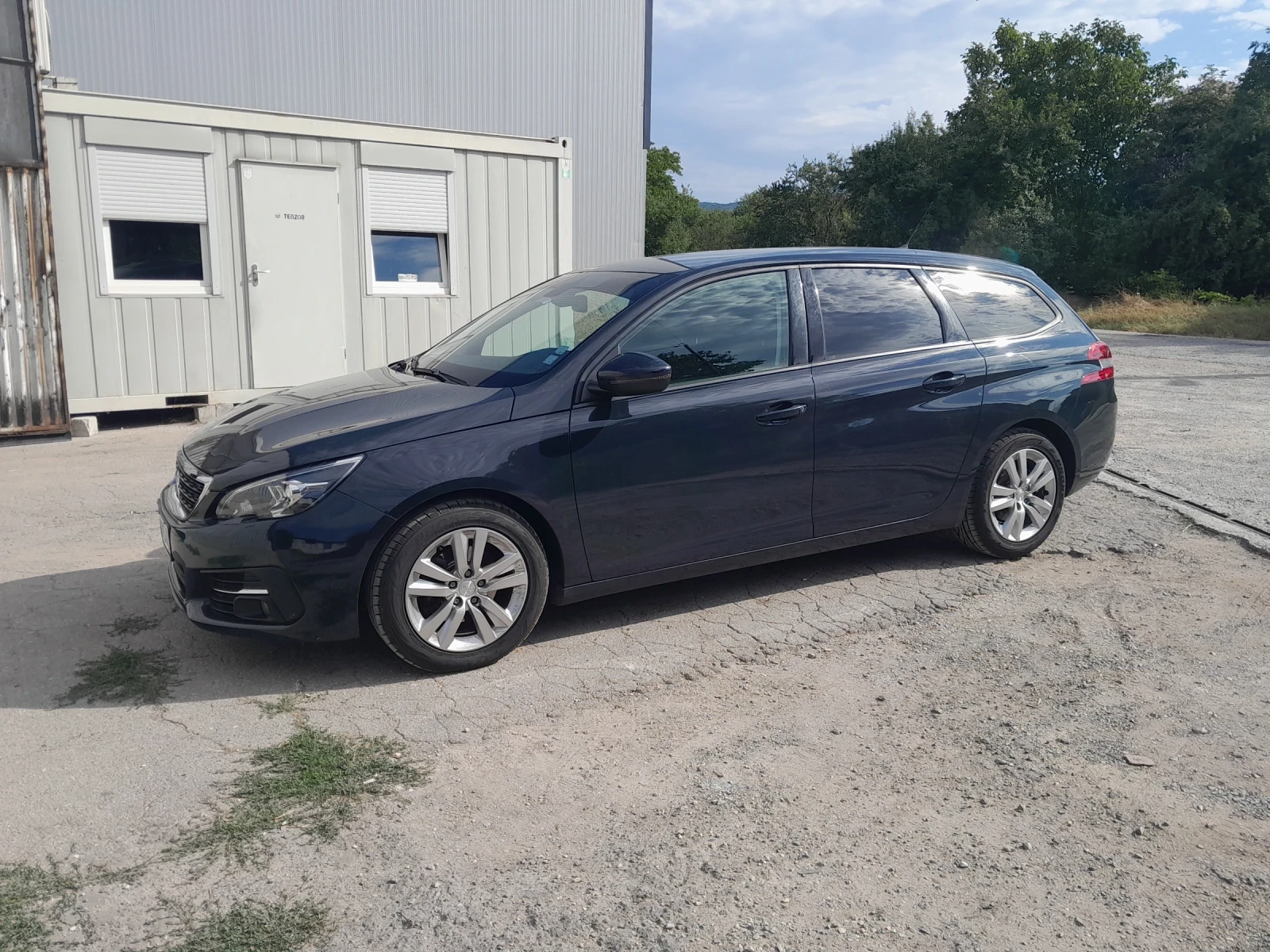 Peugeot 308 1.5bluHDI131ks - изображение 5