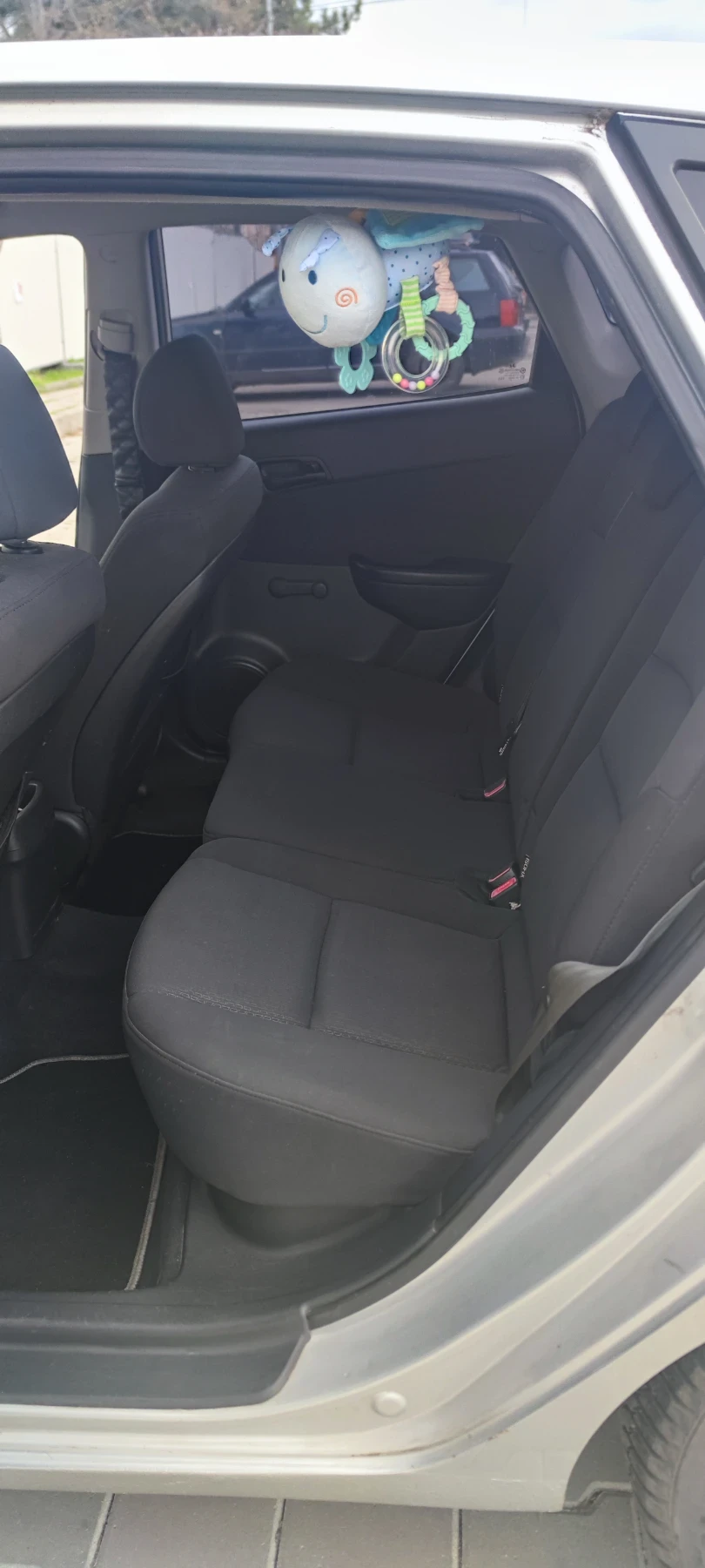 Hyundai I30 1.6 CRDI - изображение 10
