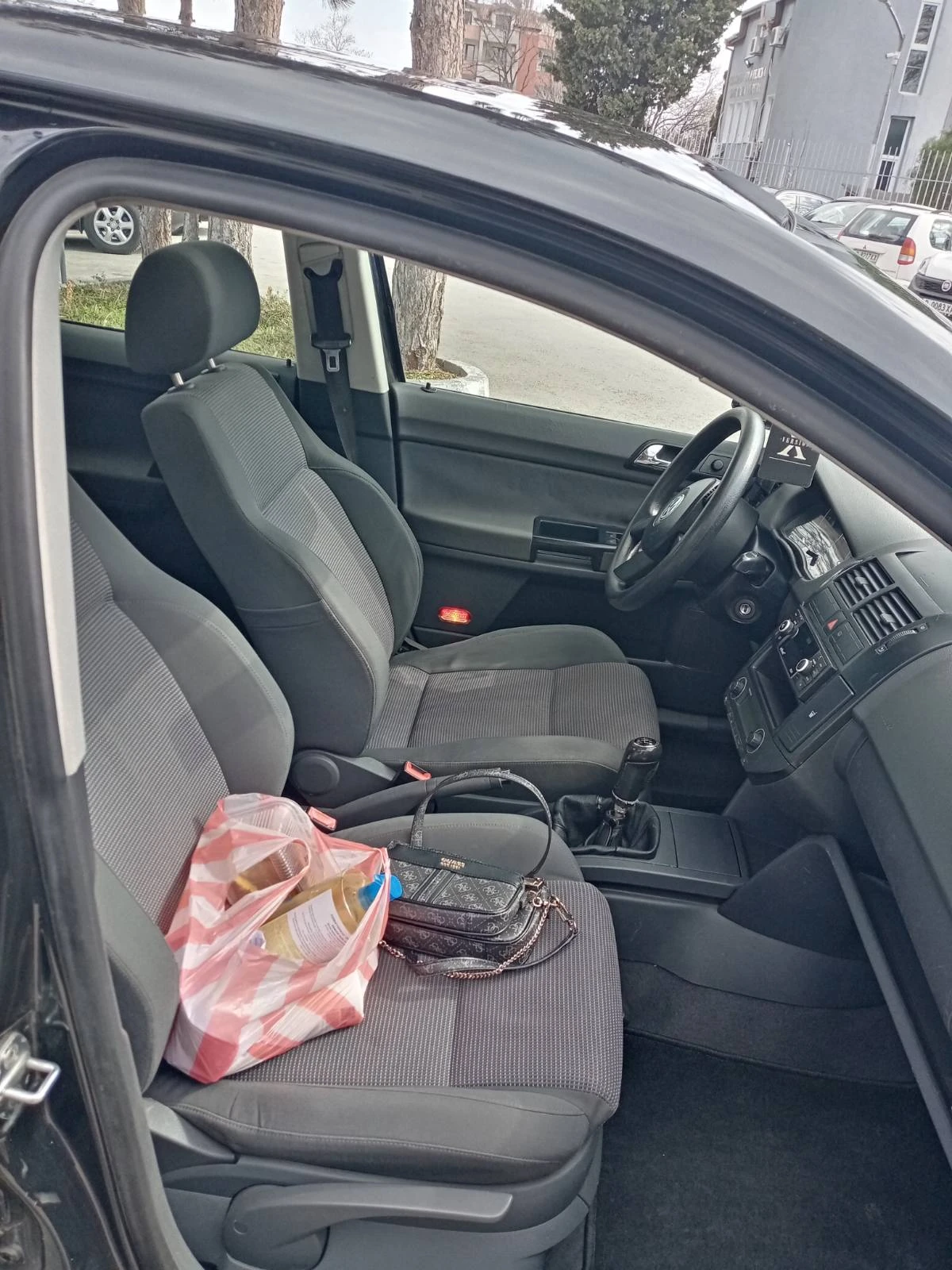 VW Polo 1.4L 16V - изображение 4
