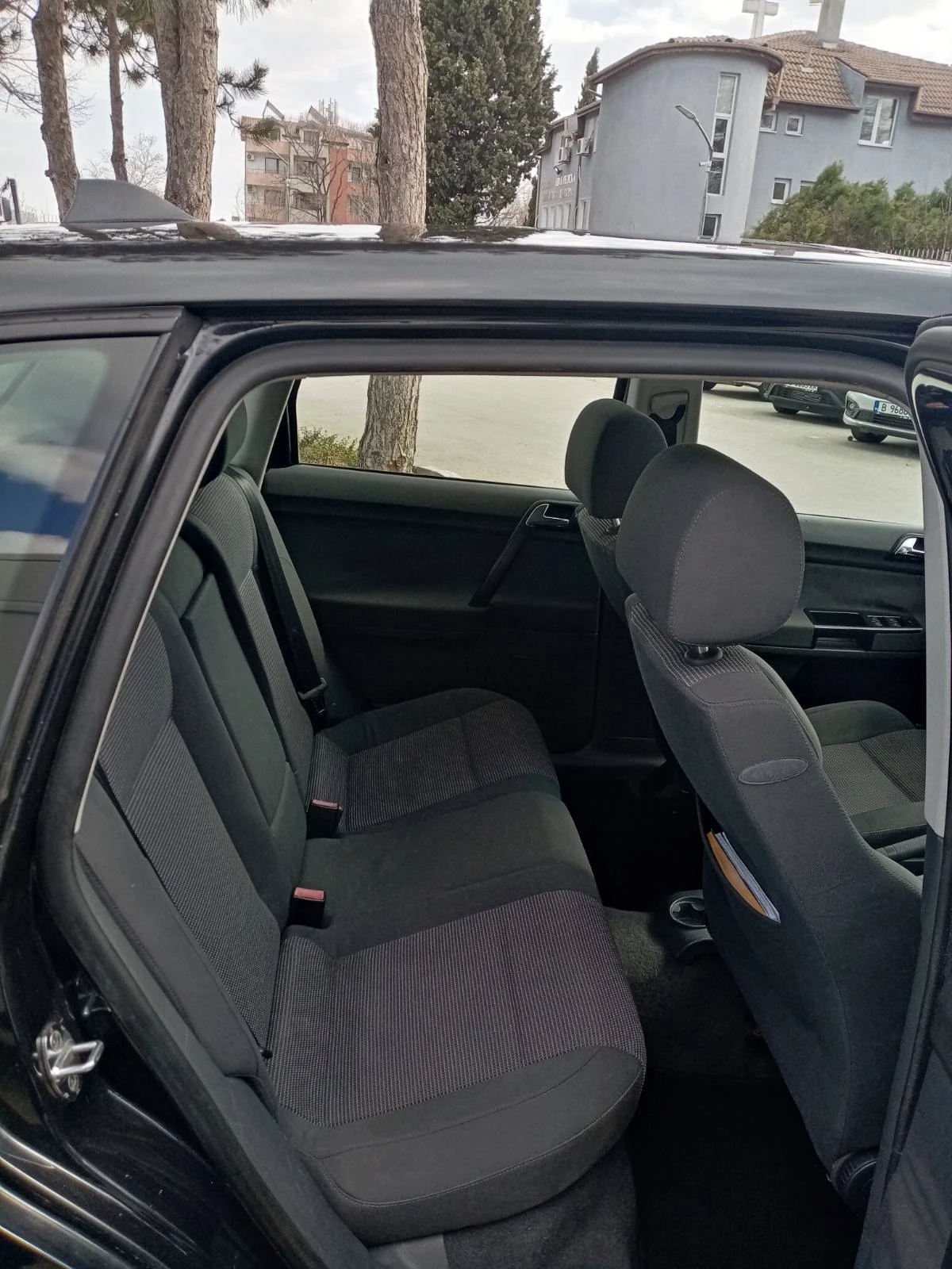 VW Polo 1.4L 16V - изображение 7