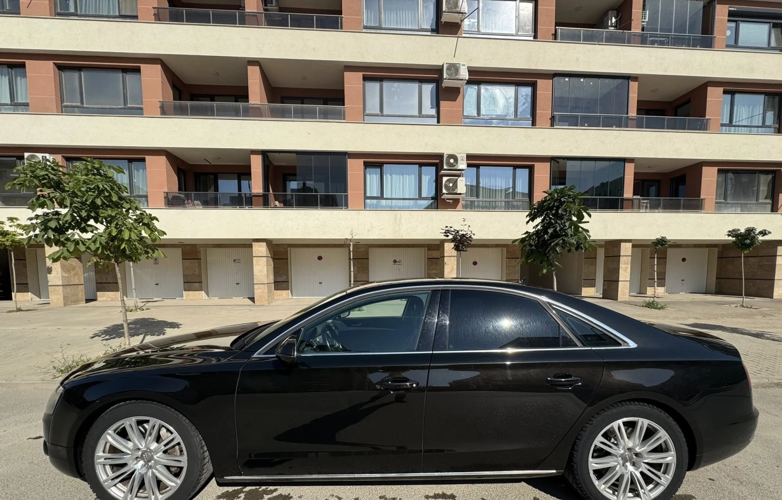 Audi A8  - изображение 2
