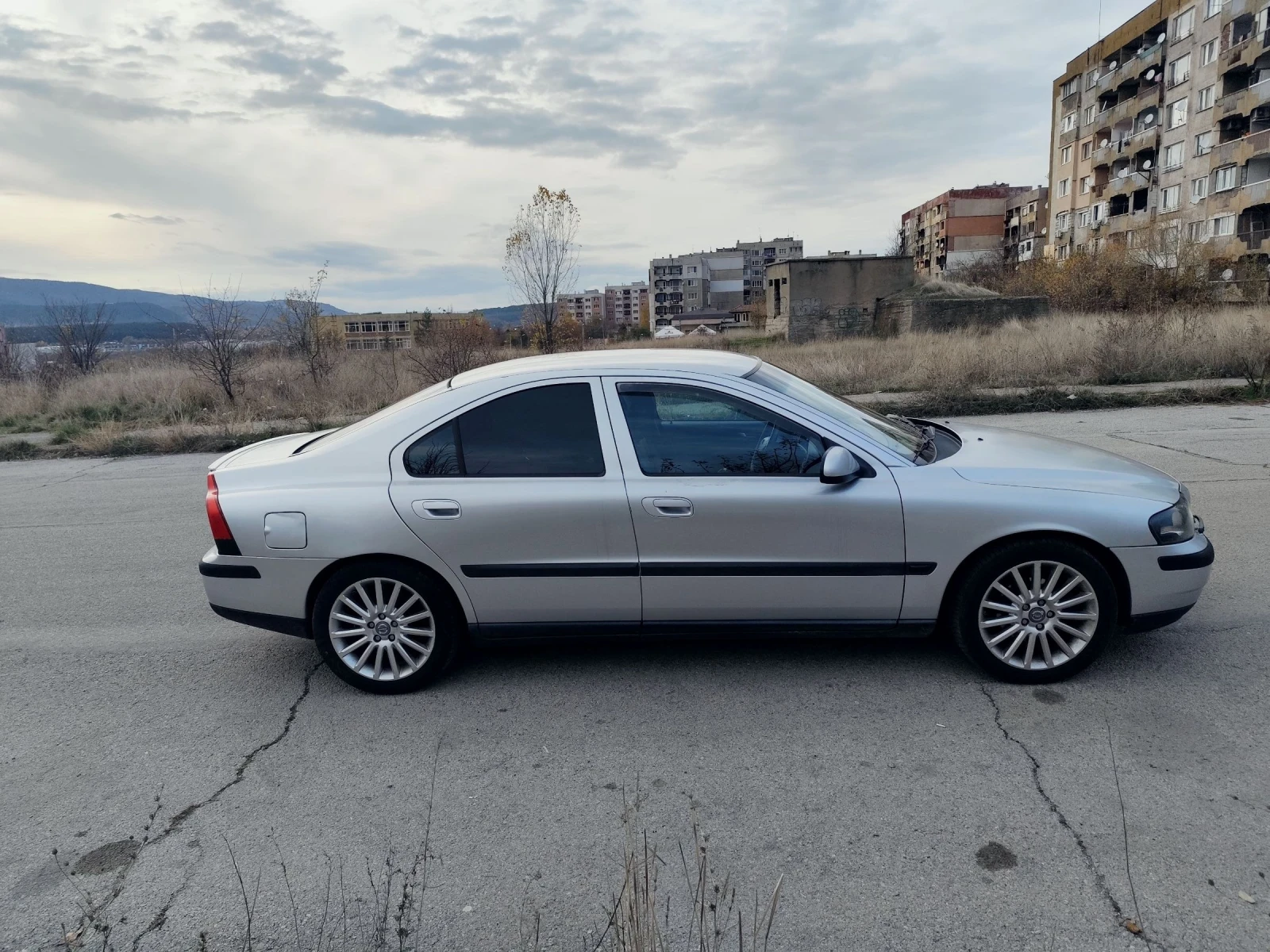 Volvo S60  - изображение 4