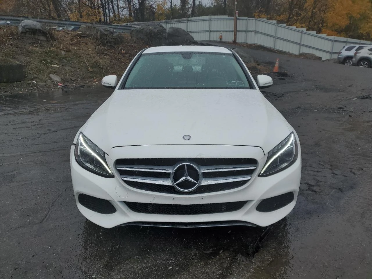 Mercedes-Benz C 300 4MATIC * NAVI * LED * CAMERA * BURMESTER *  | Mobile.bg   1