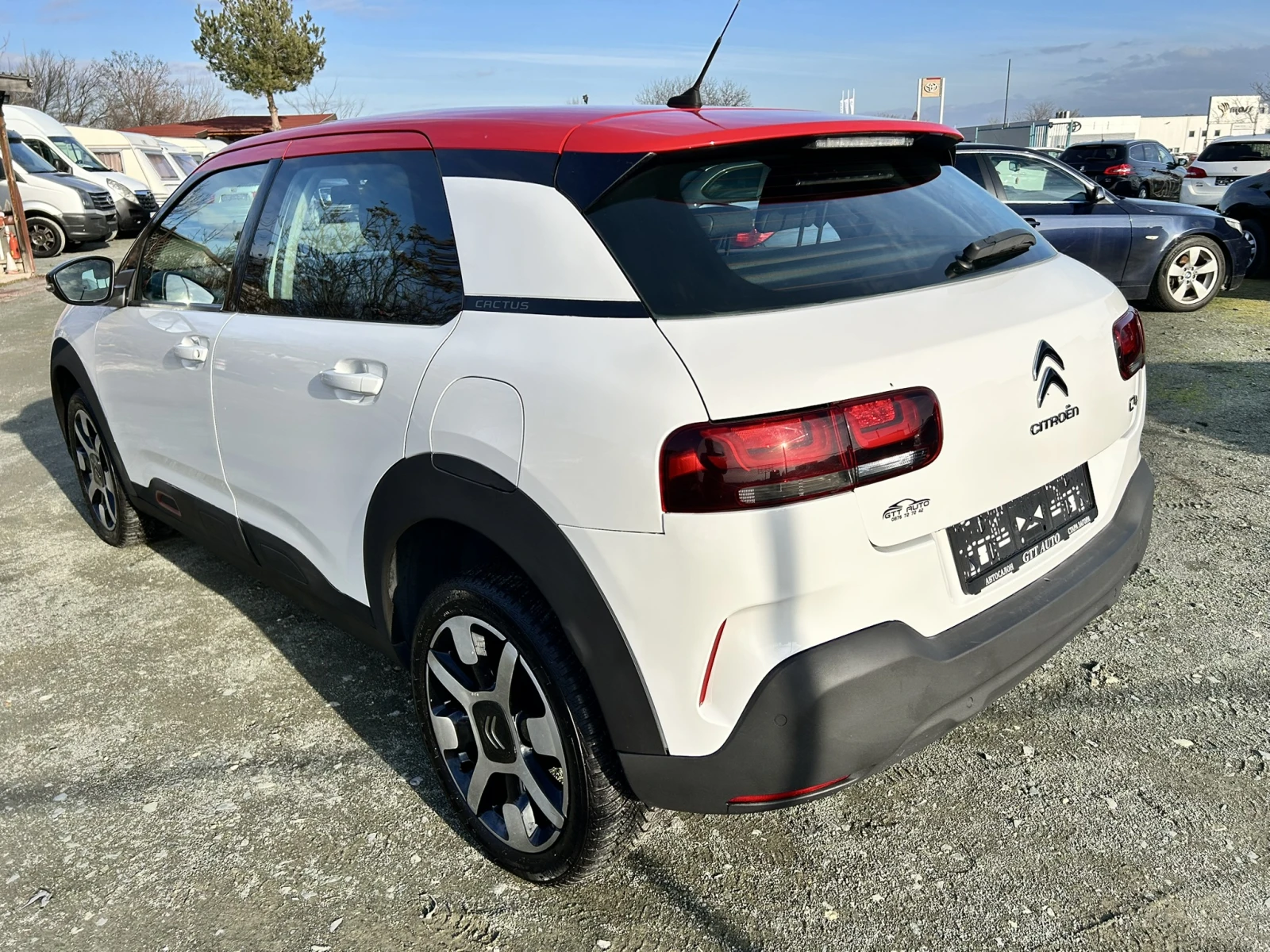 Citroen C4 Cactus 1.5HDI* NAVI* LED* EU6* Chill Red - изображение 3