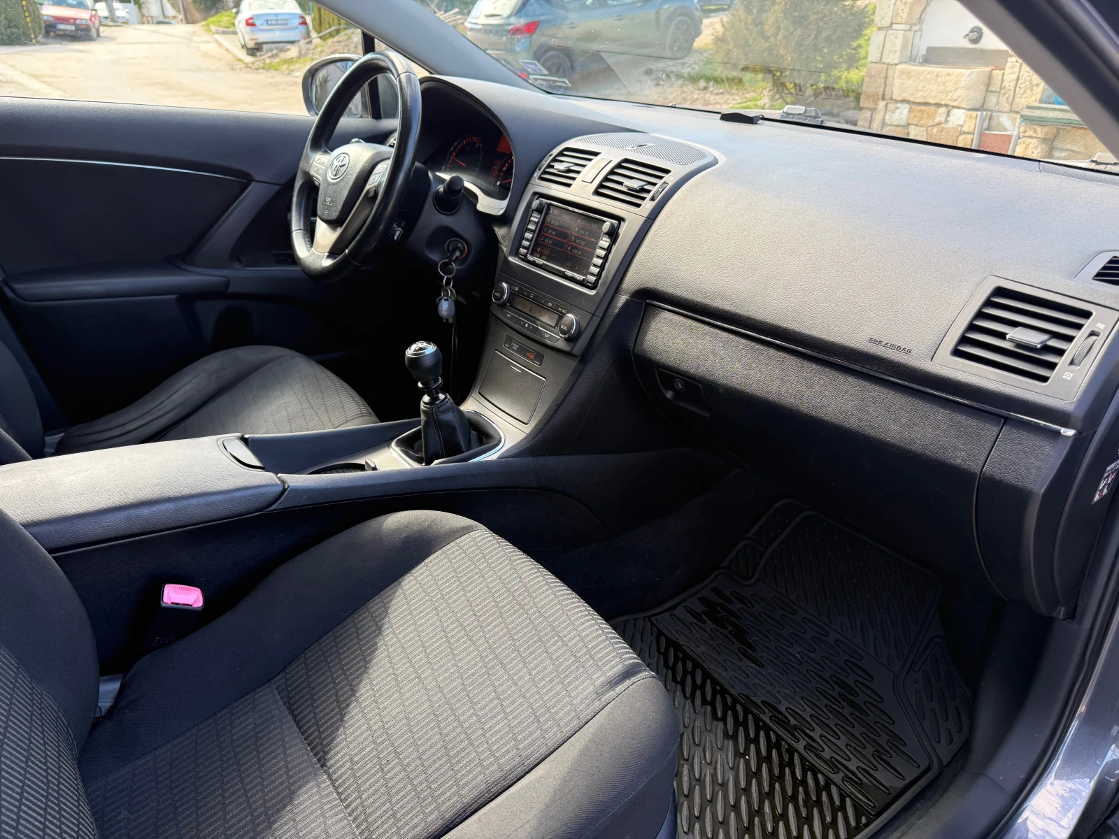 Toyota Avensis T27, снимка 7 - Автомобили и джипове - 53746736