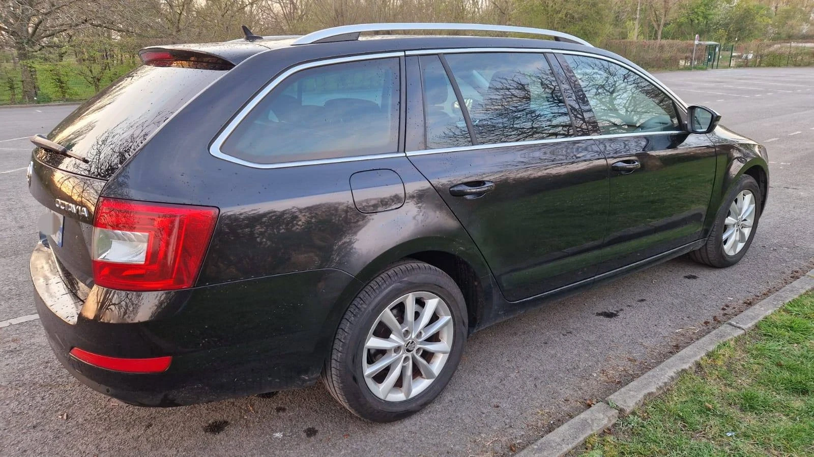 Skoda Octavia, снимка 3 - Автомобили и джипове - 54455211