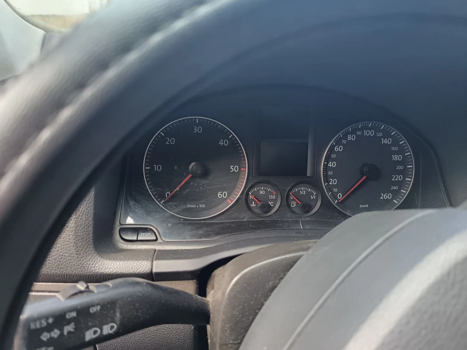 VW Golf Голф5, снимка 10 - Автомобили и джипове - 54779990