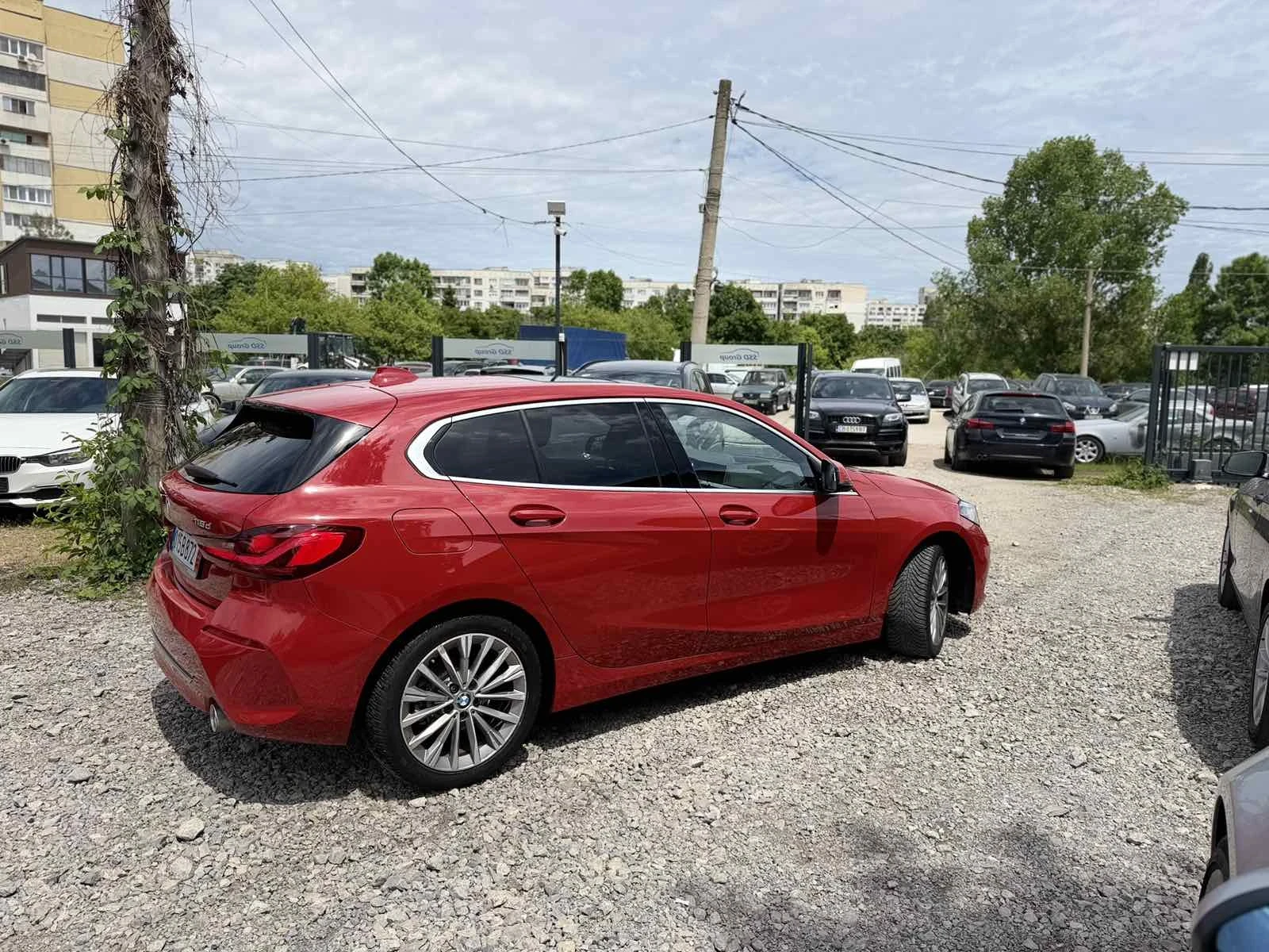 BMW 118 D Harman! Панорама! Headup! Германия!, снимка 4 - Автомобили и джипове - 54975967