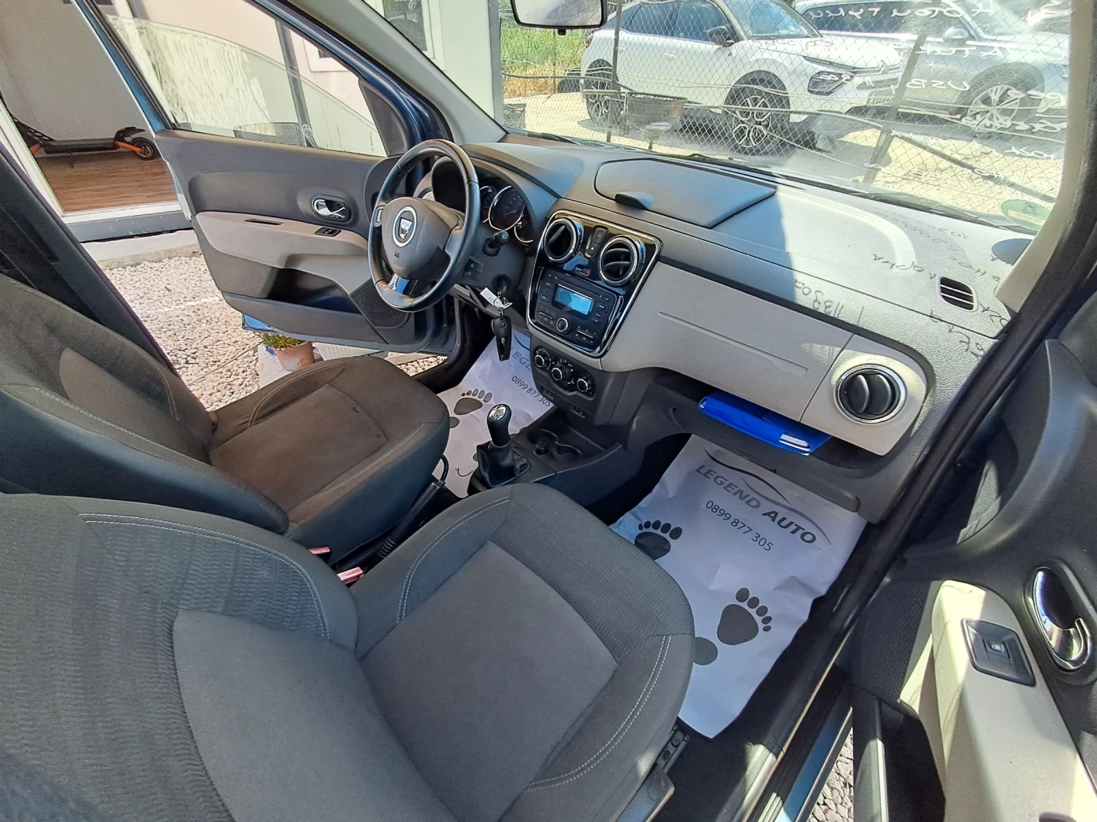Dacia Lodgy 1.6i СТАРИЯ МОТОР 139000КМ, снимка 10 - Автомобили и джипове - 55039154