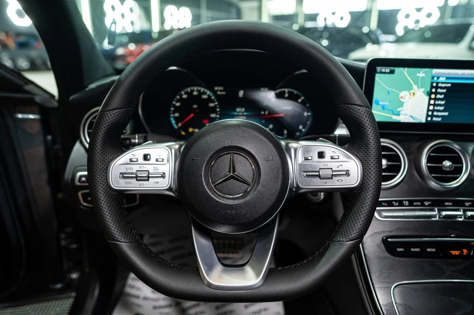 Mercedes-Benz C 200 D FULL AMG LINE LED NAVI ПАНО ЛИЗИНГ 100%, снимка 12 - Автомобили и джипове - 55232196