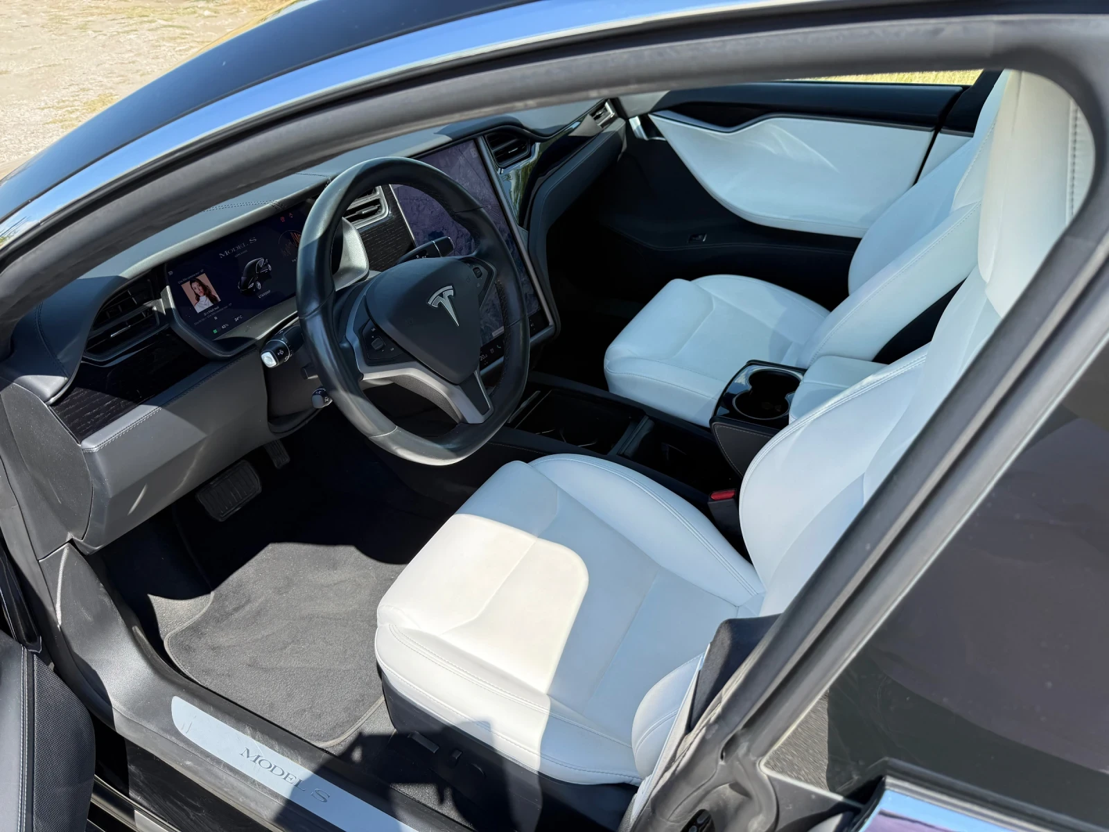 Tesla Model S Long Range Raven, снимка 13 - Автомобили и джипове - 55362771