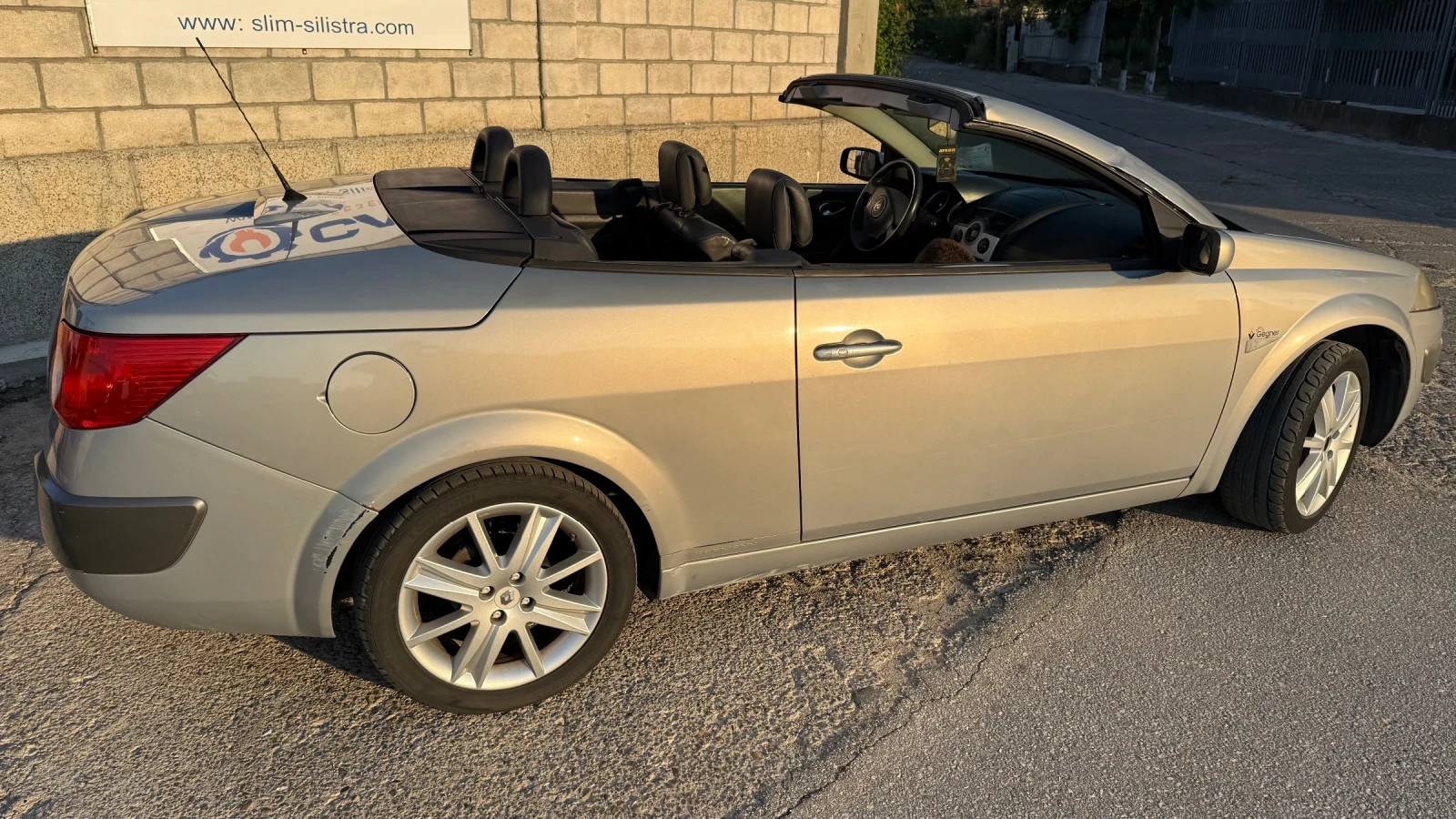 Renault Megane, снимка 11 - Автомобили и джипове - 55618979