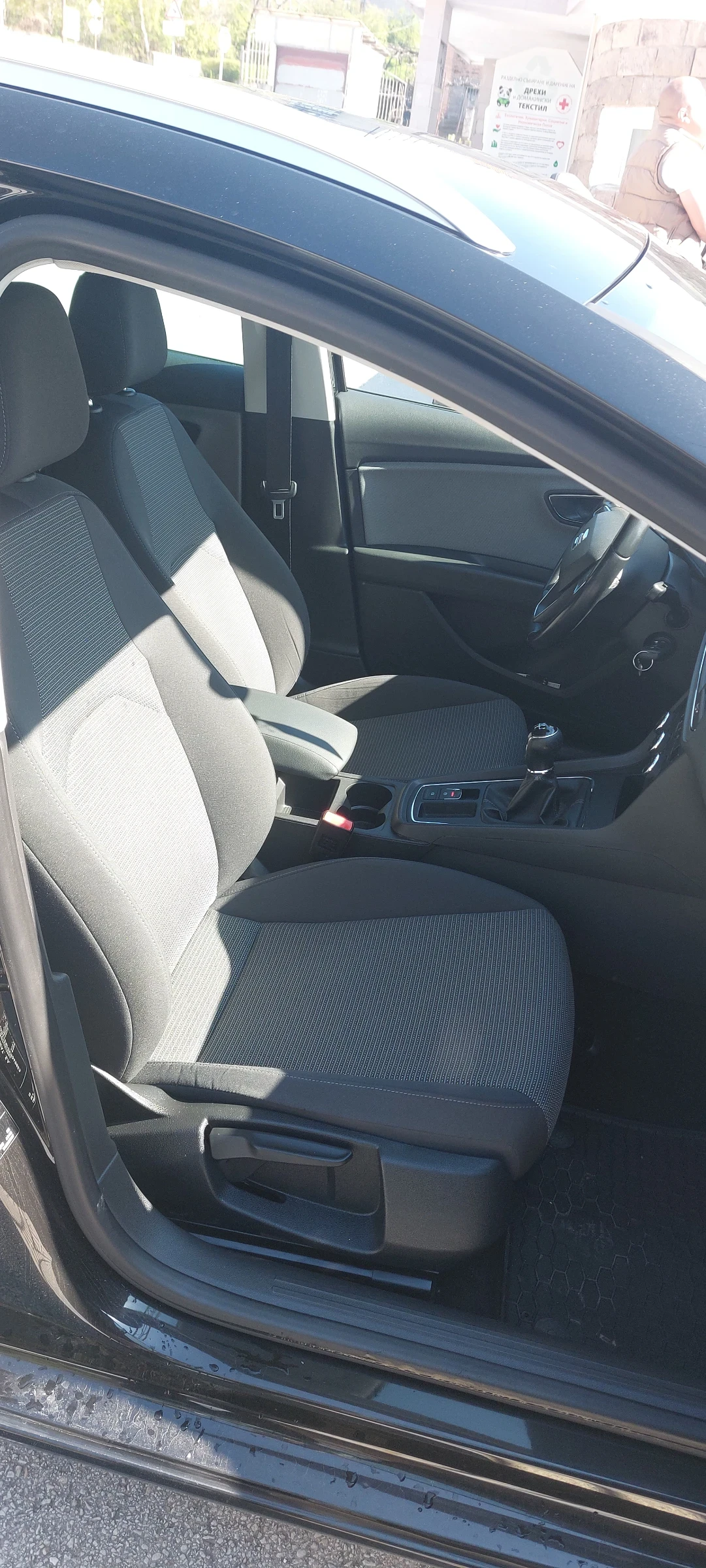 Seat Leon DIGITAL DISTRONIC, снимка 12 - Автомобили и джипове - 56011444