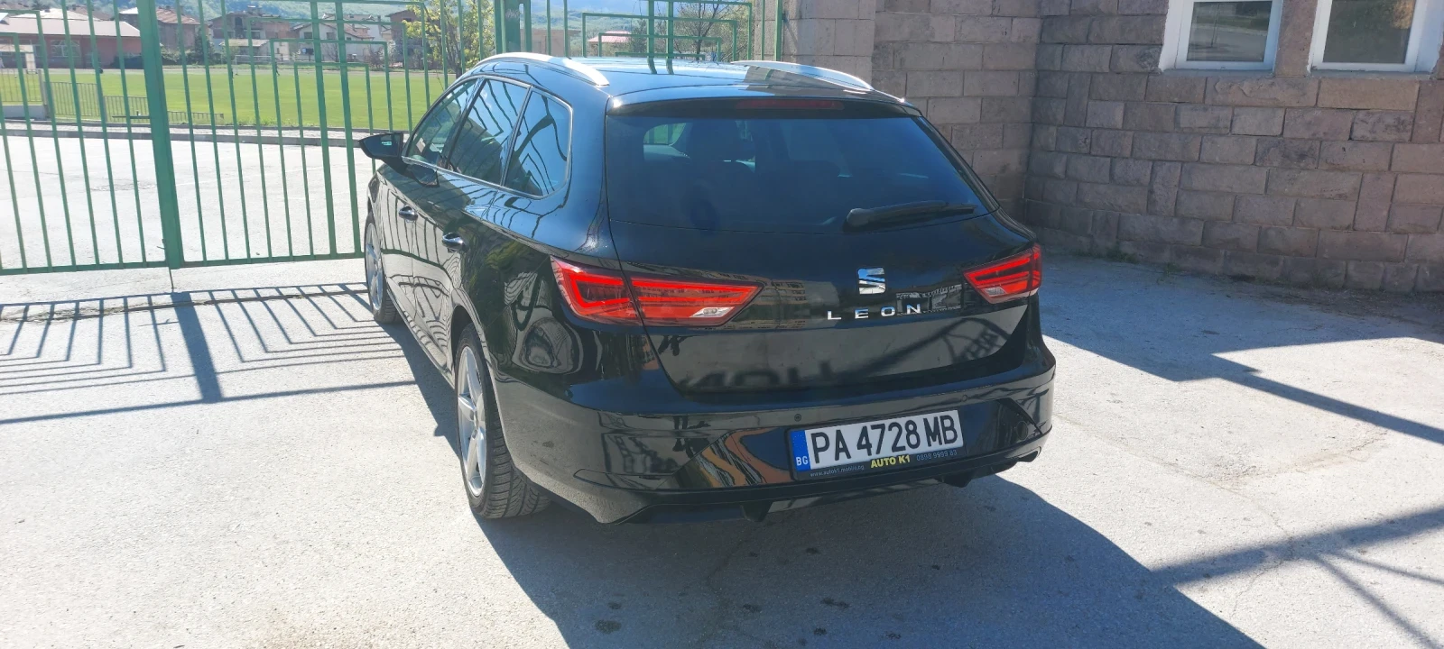Seat Leon DIGITAL DISTRONIC, снимка 6 - Автомобили и джипове - 56011444