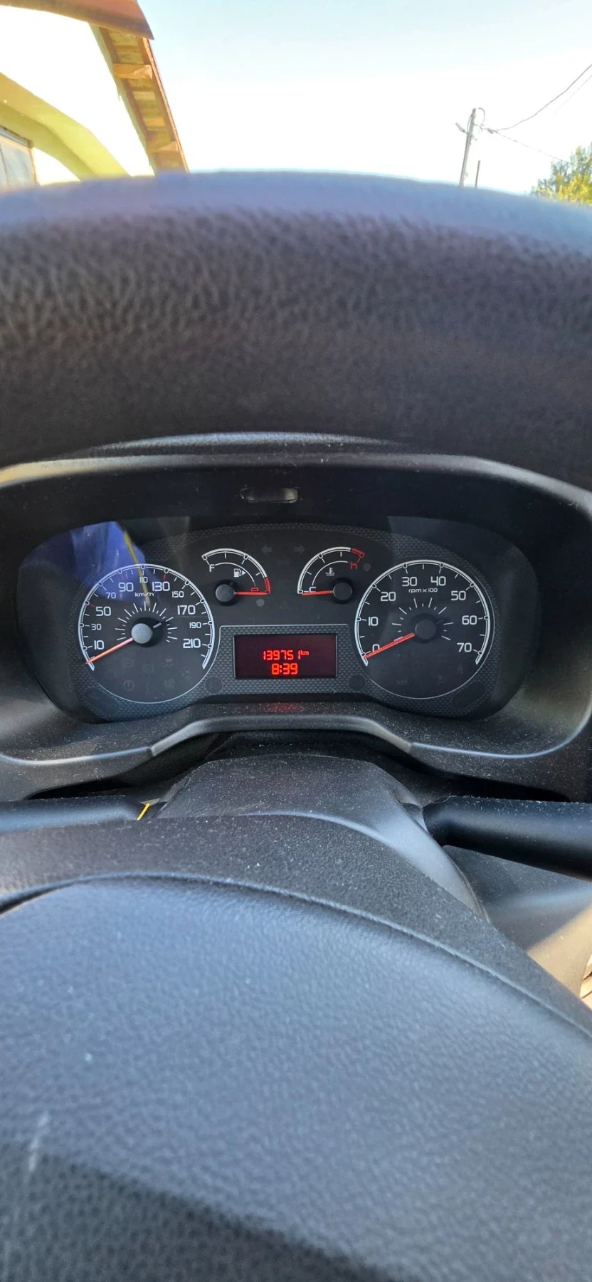 Peugeot Bipper 1.3 hdi, снимка 4 - Автомобили и джипове - 56353581