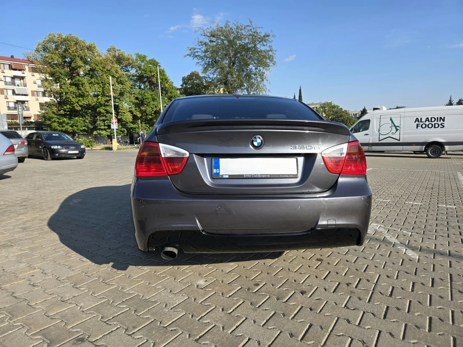 BMW 320 320d, снимка 6 - Автомобили и джипове - 56240267