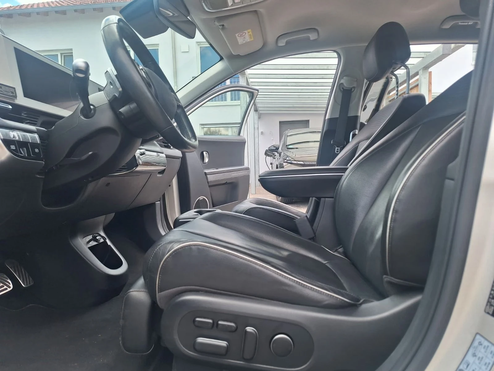 Hyundai Ioniq 5 Project 45 SOLAR, снимка 10 - Автомобили и джипове - 56367698