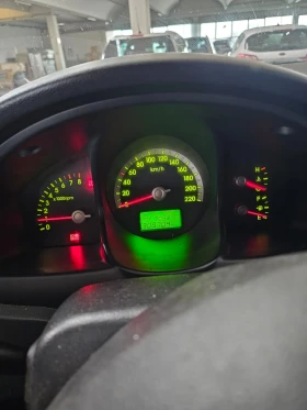 Kia Sportage 2.0i CNG 4x4 ITALIA, снимка 8