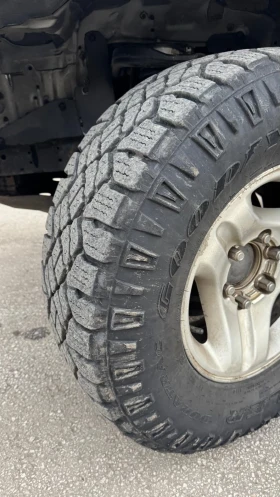 Toyota Land cruiser - 13000 € / 25425.79 лв. - 43678145 13