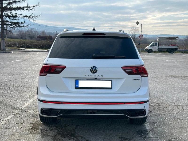 VW Tiguan All Space 2.0 TSI/4-Motion/R-LINE Black/Panorama, снимка 5 - Автомобили и джипове - 48249149