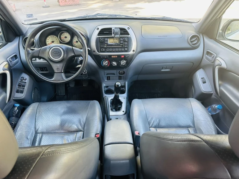 Toyota Rav4, снимка 7 - Автомобили и джипове - 48312305