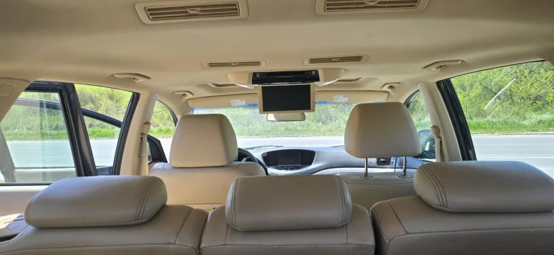 Subaru B9 tribeca Face lift, снимка 8 - Автомобили и джипове - 52070631