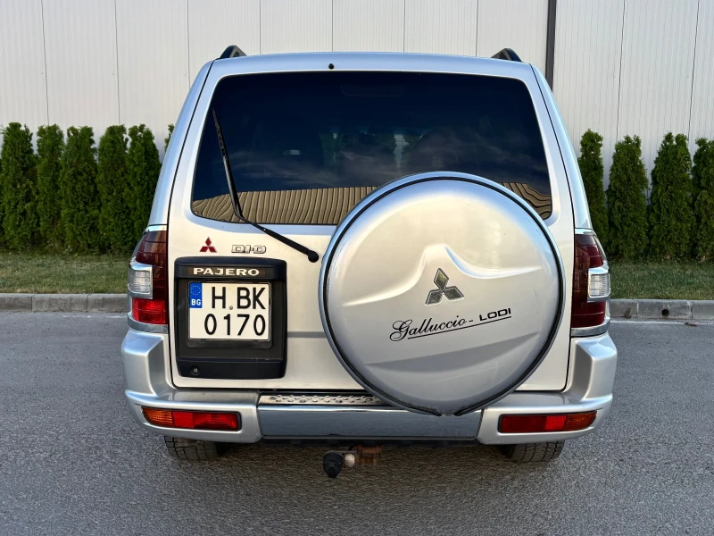 Mitsubishi Pajero 3.2 Di-D 7 Места , снимка 5 - Автомобили и джипове - 50949737