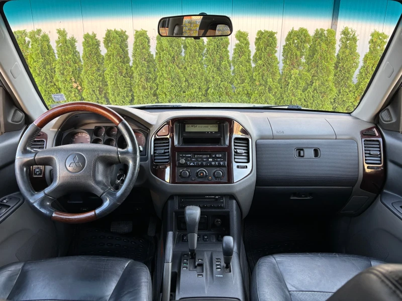 Mitsubishi Pajero 3.2 Di-D 7 Места , снимка 8 - Автомобили и джипове - 50949737