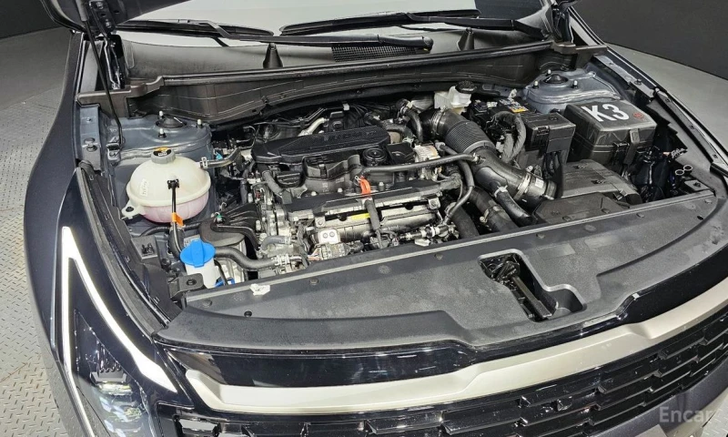 Kia Sportage 1.6 TURBO SIGNATURE * ТОП ИЗПЪЛНЕНИЕ* , снимка 4 - Автомобили и джипове - 51313346