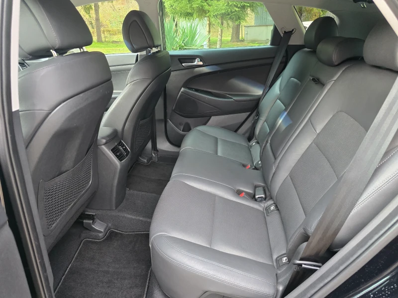 Hyundai Tucson 2.0cRdi 4X4 185 к.с. ШВЕЙЦАРИЯ , снимка 11 - Автомобили и джипове - 52563557