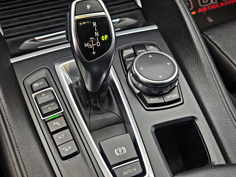 BMW X6 M/4.0XD/LED/DISTR/HUD/360CAM/ВАКУУМ/ПОДГРЕВ/LIZING, снимка 12 - Автомобили и джипове - 53188295