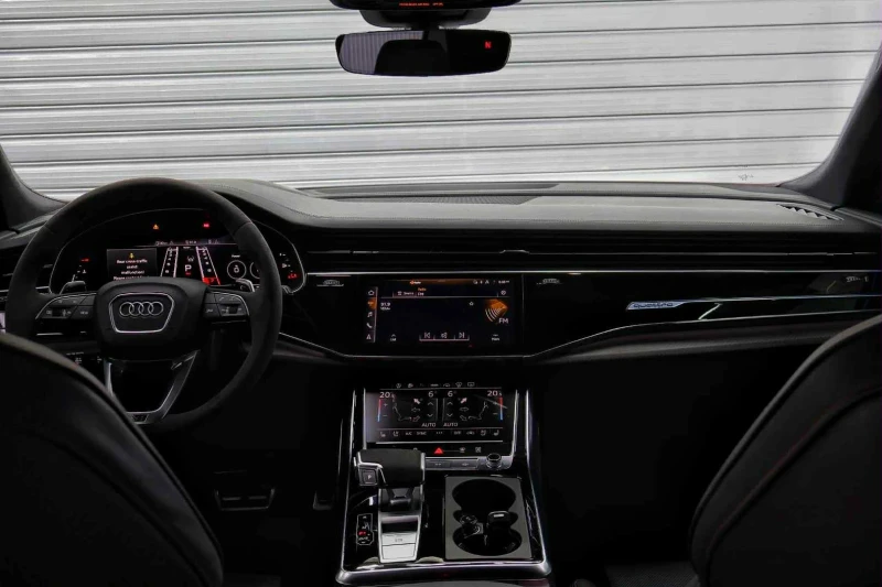 Audi RSQ8 Carbon edition, снимка 7 - Автомобили и джипове - 53193869