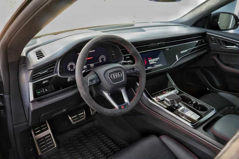 Audi RSQ8 Carbon edition, снимка 6 - Автомобили и джипове - 53193869