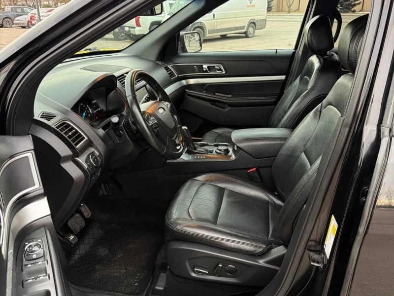 Ford Explorer XLT AWD * ПОДГРЕВИ* КОЖА* ДВА КЛЮЧА* , снимка 7 - Автомобили и джипове - 53370875