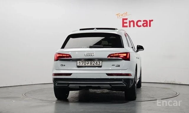 Audi Q5 45 TFSI Quattro | ЗАДНА КАМЕРА | ПАНОРАМА | , снимка 4 - Автомобили и джипове - 54046409